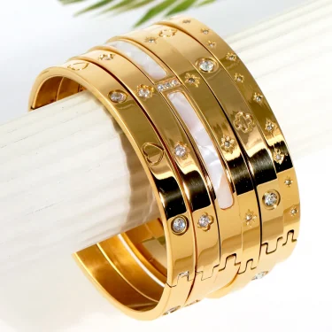 New Waterproof Cubic Zirconia Heart Flower Bangles Stainless Steel Bracelets Tarnish Free Jewelry for Women Factory Wholesales 5