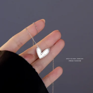 CARLIDANA Minimalist Jewelry Pvd Gold Plated Stainless Steel Classic Shell Heart Shaped Shell Necklace For Women Party Wedding 3