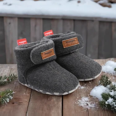 Newborn Baby Boy Girl Soft Fleece Booties Stay On Infant Slippers Socks Shoe Non Skid Gripper Toddler First Walkers Winter Ankle 2