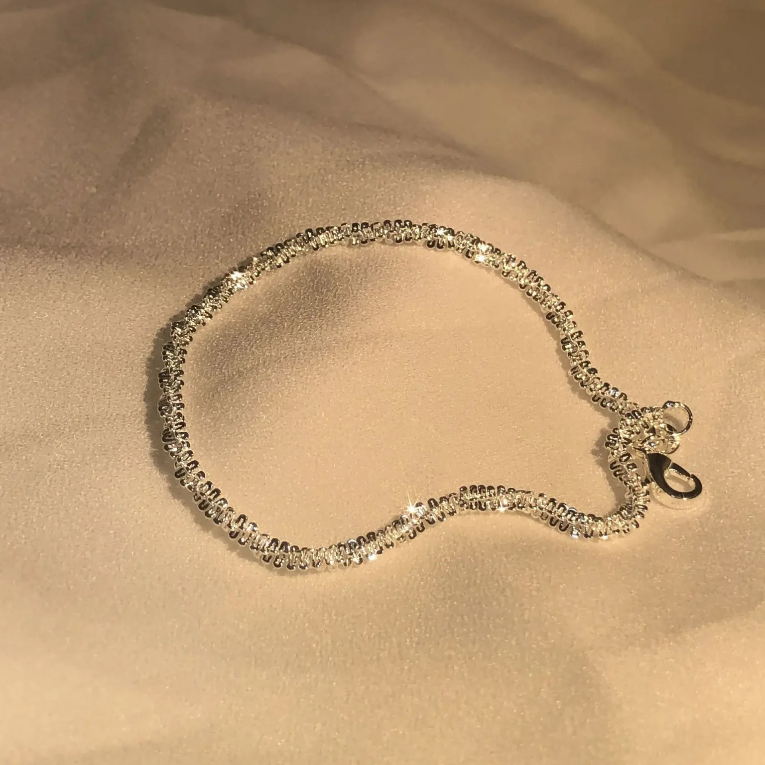 New 925 Sterling Silver Bracelet 1.5mm Shiny Bracelet For Your Woman Water Jewelry Gift 3