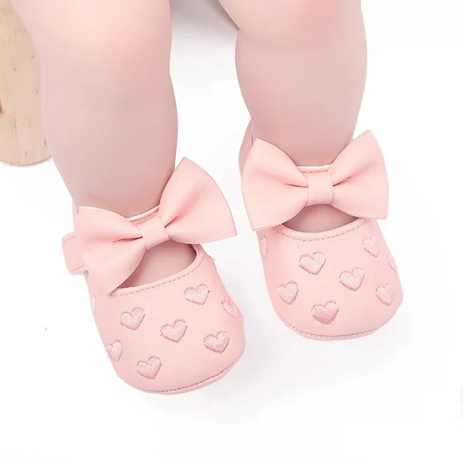 PU Leather Bowknot Baby Girls Shoes Cute Moccasins Heart Soft Sole Flat Shoes First Walkers Toddler Princess Footwear Crib Shoes 4
