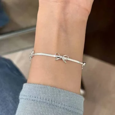 Fashion 925 Sterling Silver Bow Bracelet Simple Charm Geometric Shape Bracelet Birthday Party Gift Women's Exquisite Jewelry 1