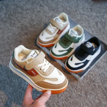 Children's Spring New Leather Upper Sneakers Middle Large Children's Casual Shoes Boys and Girls Soft Sole Students Tennis Shoes 2