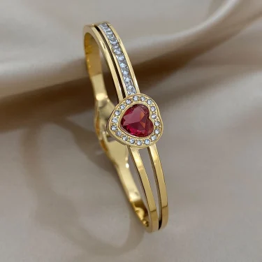 Greatera Romantic Red Heart Rhinestone Charm Stainless Steel Bangles Bracelets for Women Gold Plated Waterproof Jewelry Gift 5