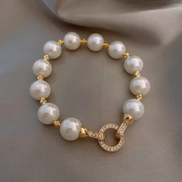 New Arrival Retro Light Luxury Elegant Zircon Circle Pearl Bracelet For Women Fashion Sweet Crystal Jewelry Party Gifts 2