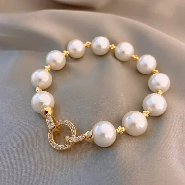 New Arrival Retro Light Luxury Elegant Zircon Circle Pearl Bracelet For Women Fashion Sweet Crystal Jewelry Party Gifts 1