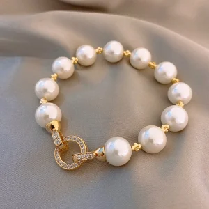 New Arrival Retro Light Luxury Elegant Zircon Circle Pearl Bracelet For Women Fashion Sweet Crystal Jewelry Party Gifts 1
