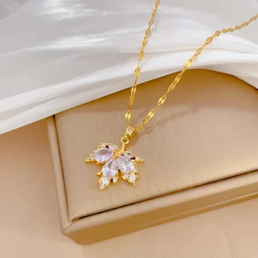 Fashion Micro-inlaid Necklace Earring Set Light Luxury Maple Leaf Personality Temperament Banquet Earrings Clavicle Chain 5