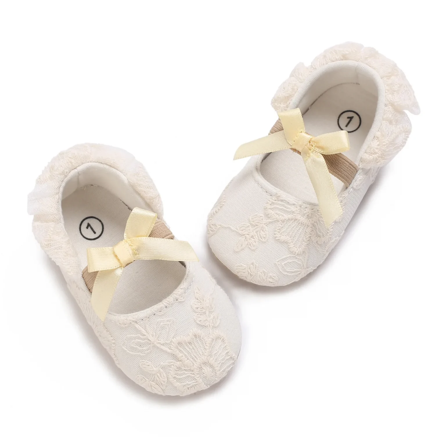 Cute White Lace Baby Girl Princess Shoes Baby Moccasins Moccs Shoes Bow Fringe Rubber Soled Non-slip Footwear Crib Shoes 0-18M 3