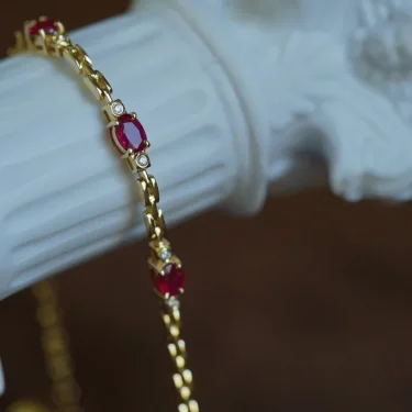 New light luxury silver inlaid ruby diamond bracelet for women chain charm fine section exquisite high-end engagement jewelry 2