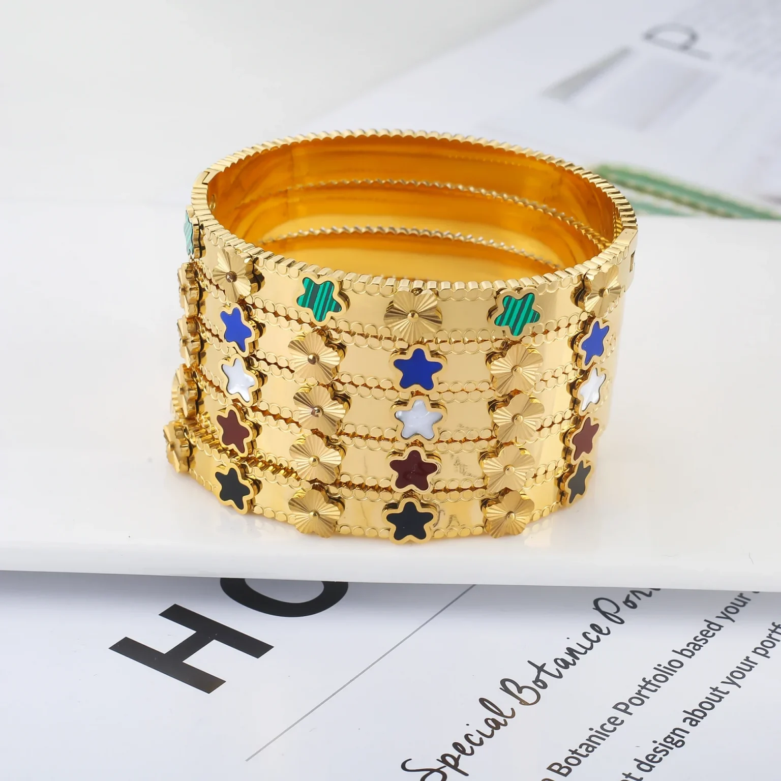 Hot Sale Fashion Gold Color Stainless Steel Flower Bracelets & Bangles For Women Cute Bracelet Jewelry Party Gift Clover 1