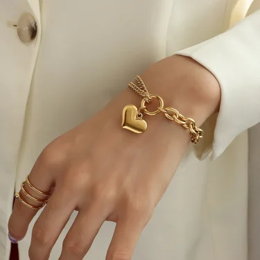 Statement Heart Pendant Bracelet Stainless Steel Gold color Jewelry Fashion Metal Texture Bracelet Accessories 2023 1
