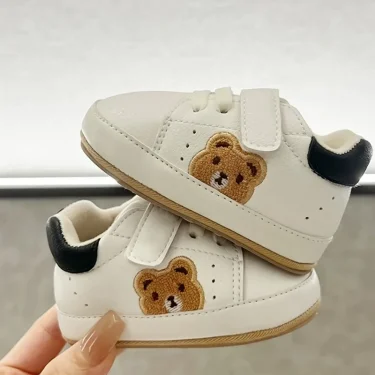 Boys and Girls Panda Sports Shoes in Spring and Autumn Seasons Children's Fashion Sports Tablet Baby Shoes from 0 to 18 Months 1