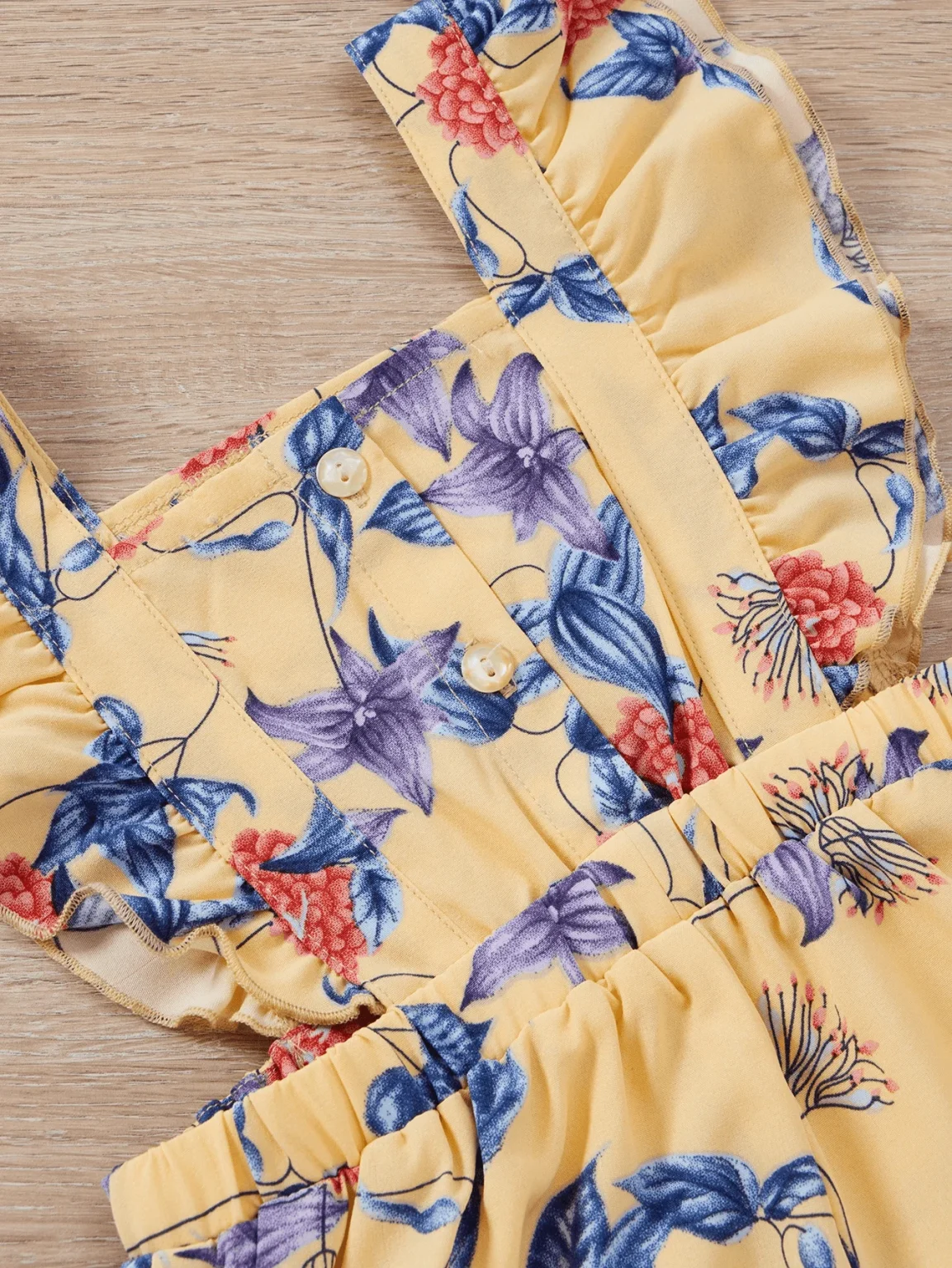 Summer girls conservative commute less sook flower print lace camisole yellow square collar pleated elastic romper 5