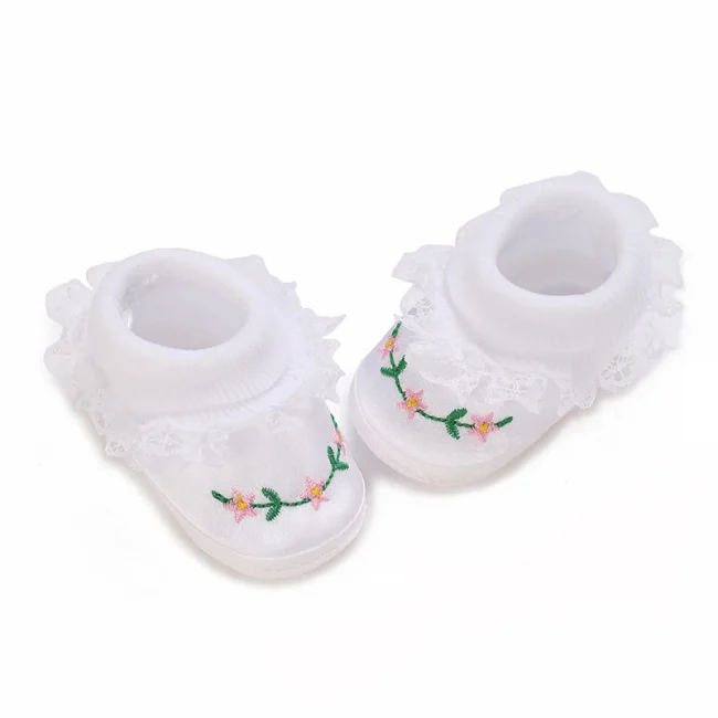 Spring and Summer Newborn Bed Shoes With Comfortable Cloth Soles For Learning To Walk 3