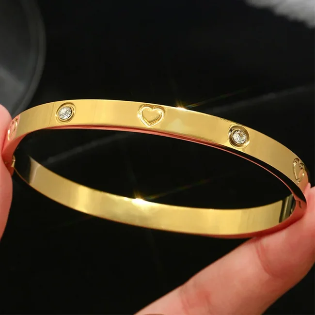 Stainless Steel Clover Lucky Bracelet Fashion Women Girls Titanium Steel Gold Plated Waterproof Sparkling Zircon Bracelet Bangle 5
