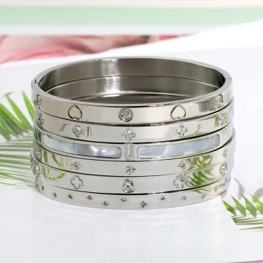 New Waterproof Cubic Zirconia Heart Flower Bangles Stainless Steel Bracelets Tarnish Free Jewelry for Women Factory Wholesales 2