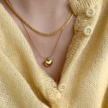 2025 Mothers Day Red Heart Pendant Stainless Steel Gold Color Chain Necklace for Women Non Fading Jewelry Sweet Accessories Gift 4