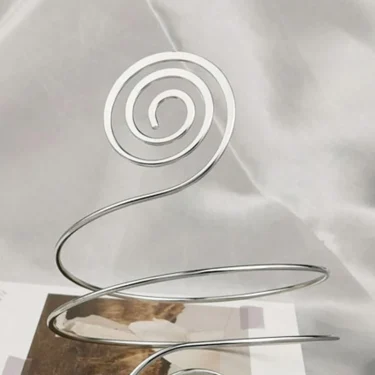 Upper Arm Bracelet Metal Coil Swirl Spiral Shape Armband Cuff Fashion Simple Arm Bangle Armlet Adjustable for Women Girl 2