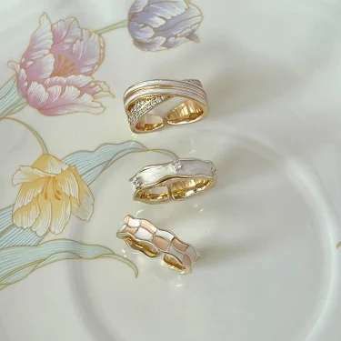 Pearl Ring Female Minority Design Advanced Sense Fashion Personality Adjustable Beimu Vintage Index Finger Ring Jewelry Gift 2