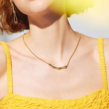 European and American Fashion Simple Stainless steel Gold Color Collarbone Chain For Women’s Fashion Short Necklaces Jewelry 4