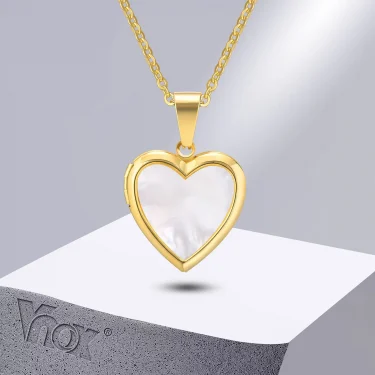 Vnox Women Locket Necklaces, Openable Heart Pendants, Stainless Steel Shell Photo Frame Necklace 1
