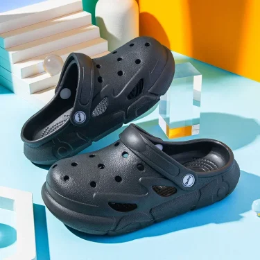 Children Sandals Boy Girls Clogs Summer Lightweight Beach Water Shoes EVA Non-slip Unisex Kids Slipper Sandals for Boy Girl 2