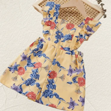 Summer girls conservative commute less sook flower print lace camisole yellow square collar pleated elastic romper 1