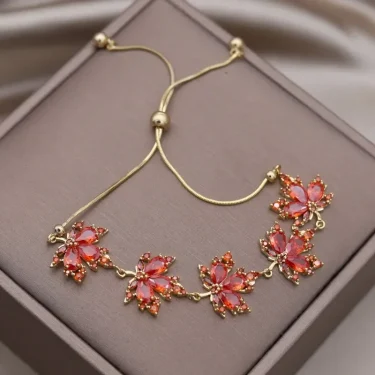 South Korea New Design Fashion Jewelry Luxury Orange Maple Leaf Stretch Adjustable Bracelet Elegant Women's Party Accessories 2