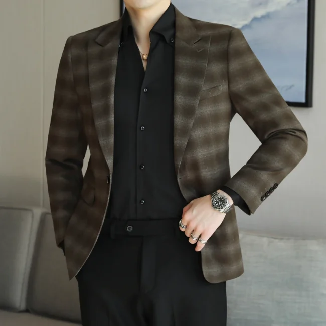 The new high quality men's casual suit is stylish and handsome slim fit with the trend checkered boutique suit single west coat 2