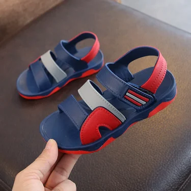 New Summer Children Sandals for Boys Flat Beach Shoes Kids Sports Casual Student Leather Sandals Soft Non-slip Fashion Wild 2