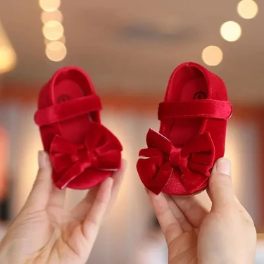 Spring and Autumn Newborn Flannelette Princess Shoes Baby Girls Bow Flat Shoes Toddler Baby Soft Rubber Sole First Walking Shoes 1