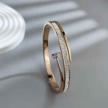 Original Design Stainless Steel Gold Plated Bracelet Nail Gypsophila Bracelet Ladies Gift Hot Selling 4