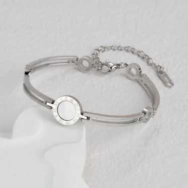 Fashion Bracelet For Women Black Acrylic Stainless Steel Couple Bracelet Carved Roman Numerals Girl Gift Hot Sale 4
