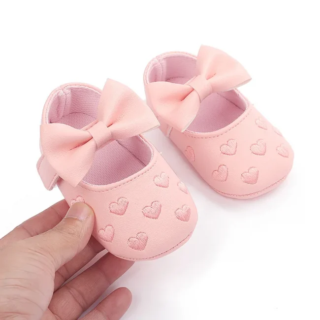 PU Leather Bowknot Baby Girls Shoes Cute Moccasins Heart Soft Sole Flat Shoes First Walkers Toddler Princess Footwear Crib Shoes 2