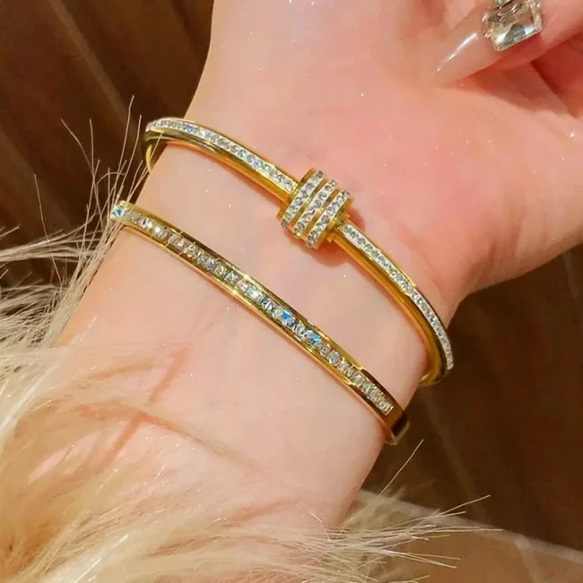 Titanium Steel Gold Plated Bangles Bracelet for Women Girls Gifts Trend Waterproof Jewelry Luxury Sparkling Zircon Open Bangle 4