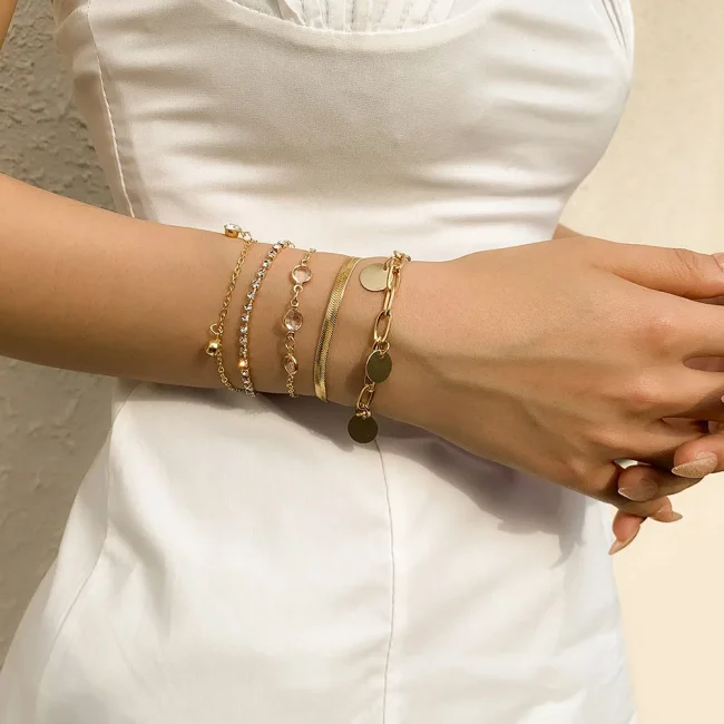 Boho Flat Snake Bone Chain Rhinestone Sequin Pendant Bracelet Set Lady Geometric Fashion Bracelets Combination Girl Jewelry 5