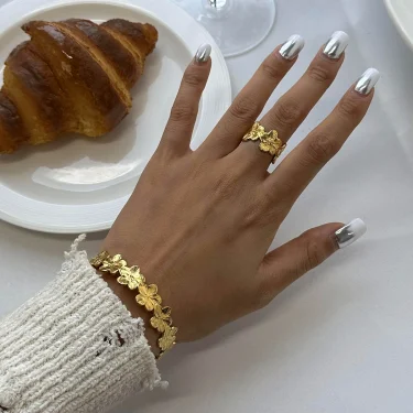 Exaggerated 18k Gold Plated Stainless Steel Ribbed Butterfly Open Bangle Cuff Bracelet Ring Bijoux Femme Waterproof Jewelry 1