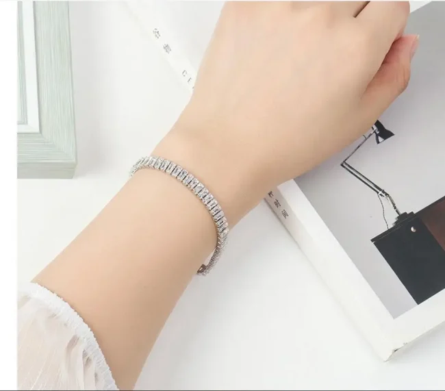 925 Sterling Silver Bracelet Elegant Zircon Crystal Fashion Jewelry For Women Engagement Wedding Glamour Jewelry 18CM 6