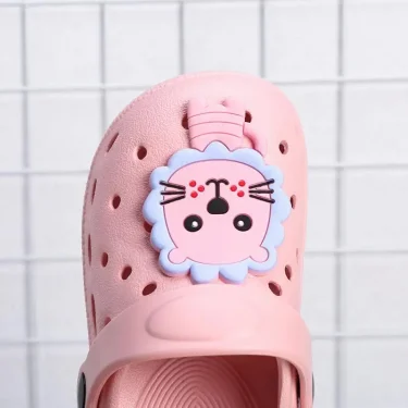 Summer Children's Slippers Cartoon Boys Girls Hole Shoes Comfortable Soft Flat Sandals Preschool Garden Shoes Beach Slippers 5