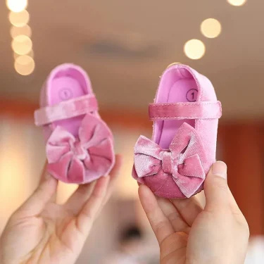 Spring and Autumn Newborn Flannelette Princess Shoes Baby Girls Bow Flat Shoes Toddler Baby Soft Rubber Sole First Walking Shoes 2