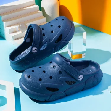 Children Sandals Boy Girls Clogs Summer Lightweight Beach Water Shoes EVA Non-slip Unisex Kids Slipper Sandals for Boy Girl 1