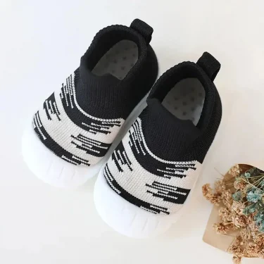 Lightweight and Soft Toddler Shoes Baby Early Education Shoes Knitted Breathable and Non Slip Outdoor Wearable Soft Soled Shoes 4