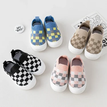 Baby shoes with soft soles, baby walking shoes, versatile, breathable, non slip sports shoes, spring and autumn new fashionable 3