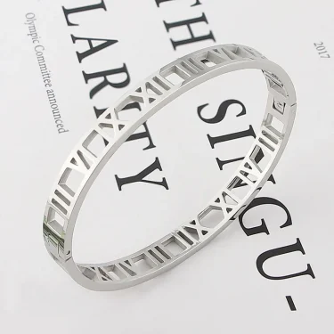 Delicate Hollow Roman Numeral Bracelets & Bangles Titanium Steel Bangle Fine Jewelry For Women Vacuum Plating Bangle Top Quality 3
