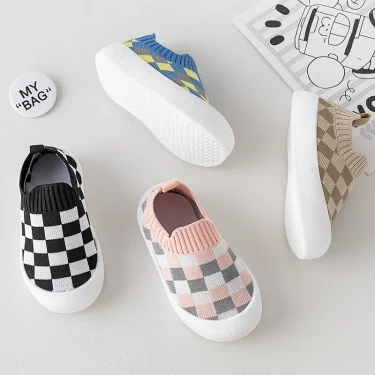 Baby shoes with soft soles, baby walking shoes, versatile, breathable, non slip sports shoes, spring and autumn new fashionable 4