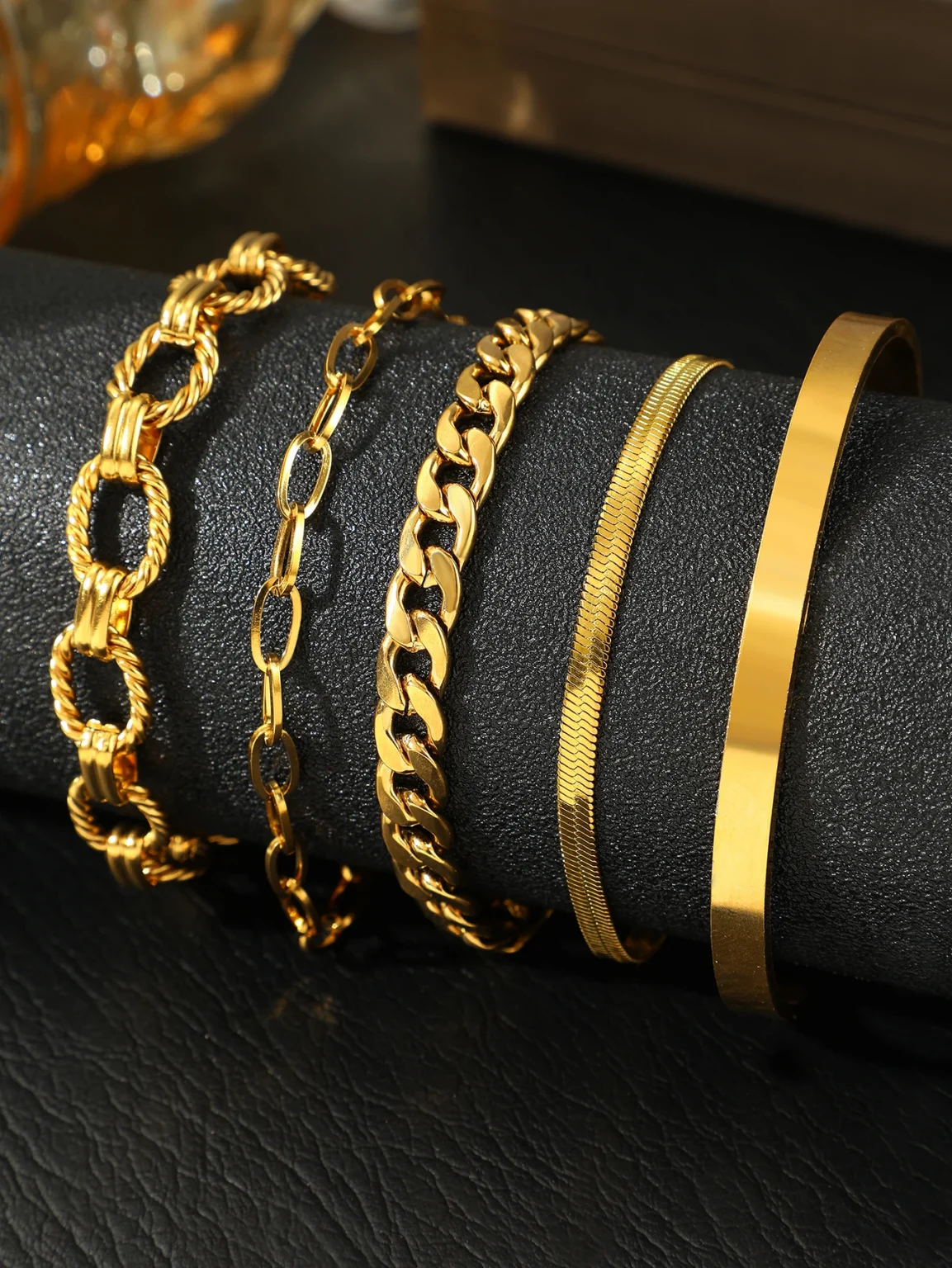 Stainless Steel Jewelry Set Five Bracelets Set Classic Ornate Design Jewelry Set For Women Jewelry Fashion New Products Gifts 4