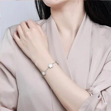 Clover Bracelet for Women Girls 14K Gold Silver Plated Stainless Steel Five Leaf Flower Dainty Lucky Link Bracelets Jewelry 5