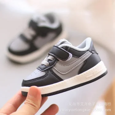 Children Sneakers Boys Girls Leather Low-Top Board Shoes Students Soft Bottom Footwear Kids Running Shoes Baby Casual Footwear 3