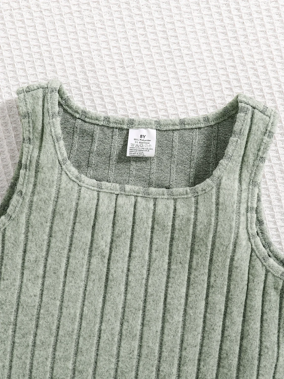 Spring and autumn new girls fashion knitted solid color pit strip mid-collar long-sleeved shirt + sleeveless vest casual dress 2 5